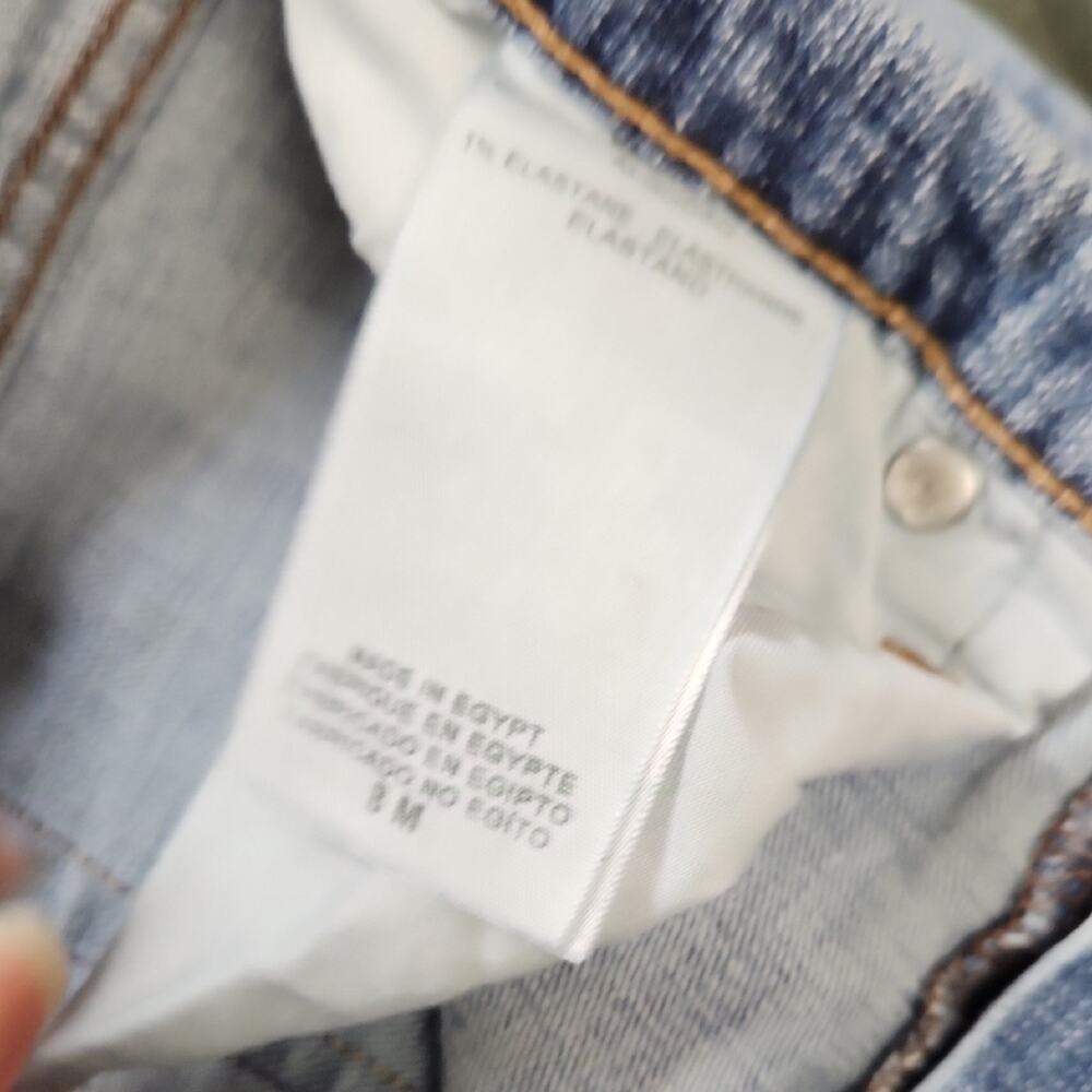 🚨2/$25 or 5/$50🚨Levi's Light Blue Straight Leg Jeans - Picture 4 of 4